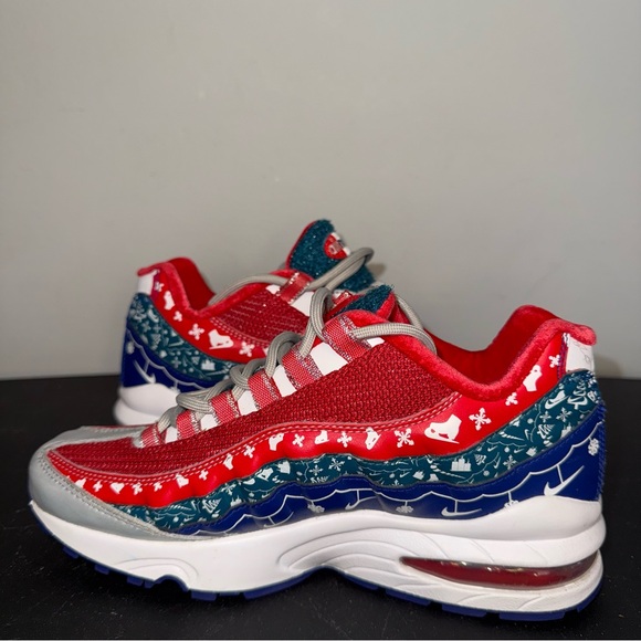 NIKE AIR MAX 95 Grade School "UGLY CHRISTMAS SWEATER" Size 5.5Y - Picture 2 of 10